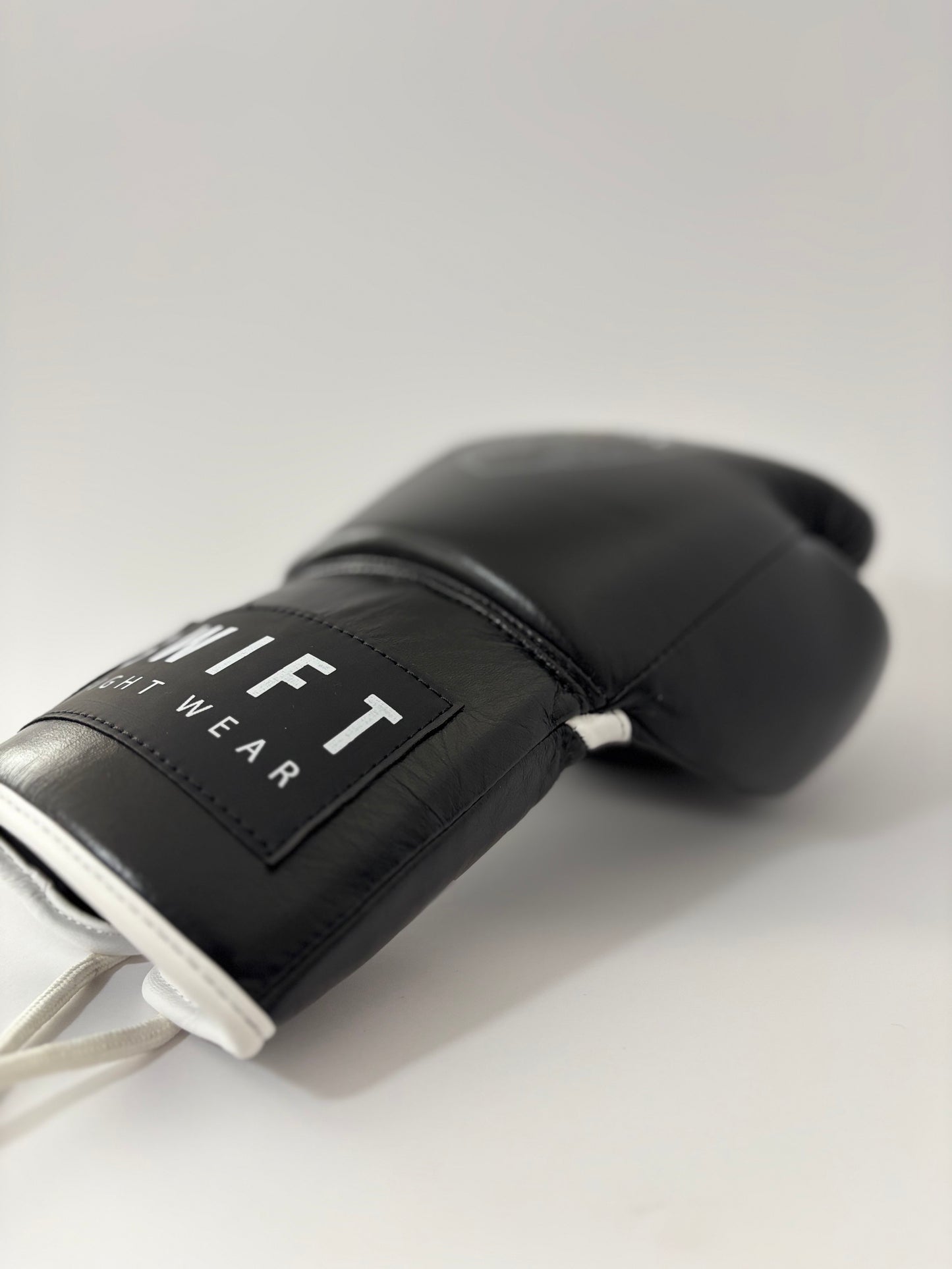 Swift - Fight Gloves