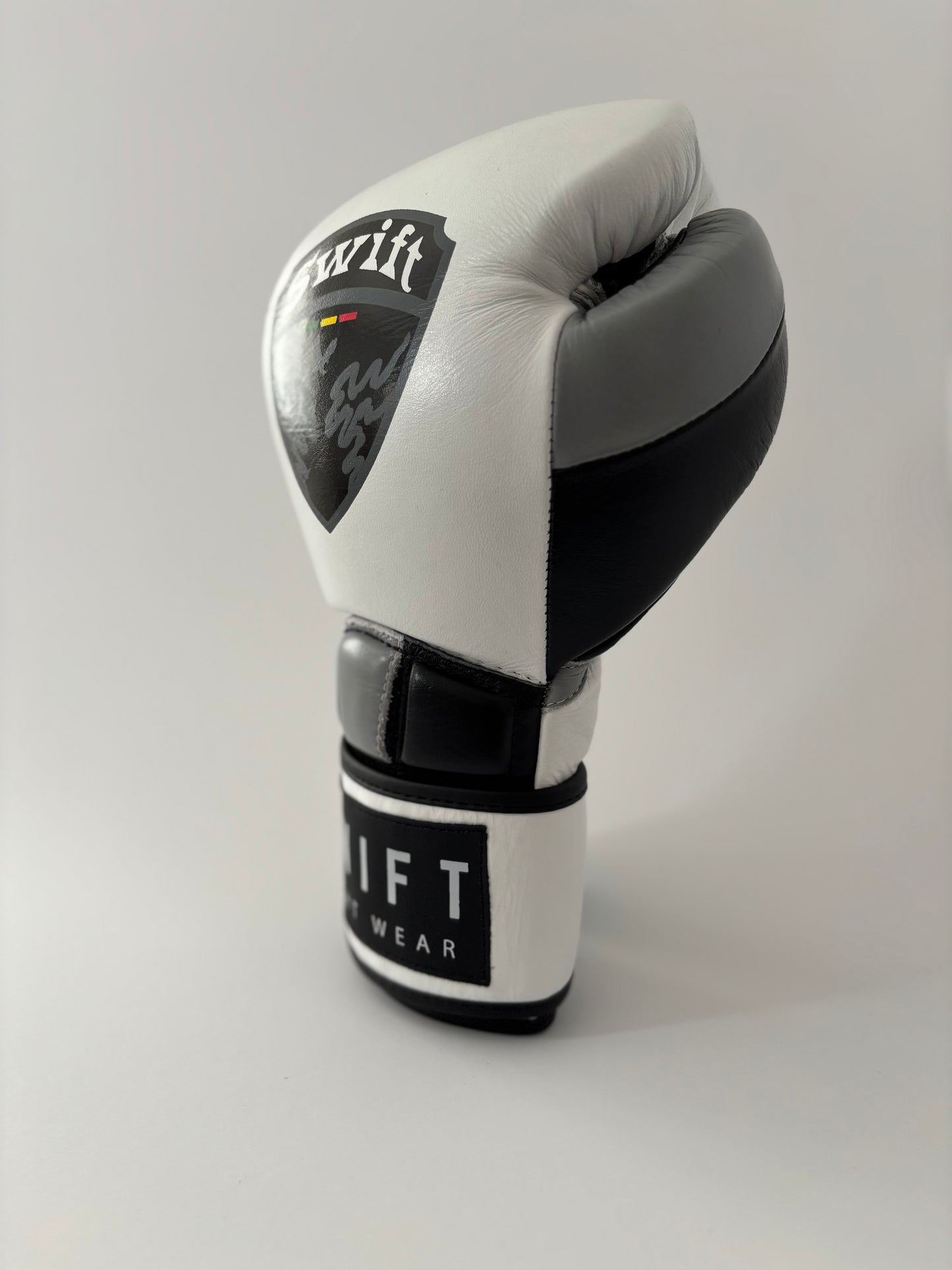 Swift - A Series Boxing Gloves